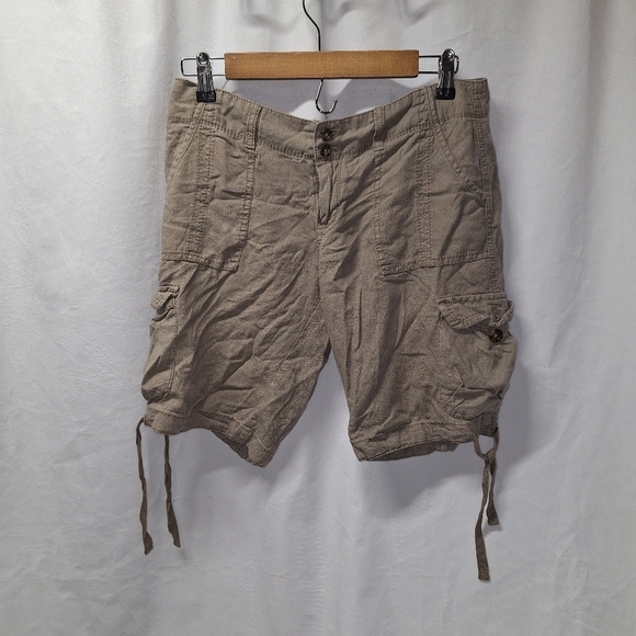 Old navy women's cargo shorts size 4 - Picture 1 of 4